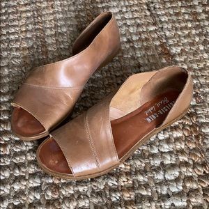 Free people/Chelsea Crew Flats